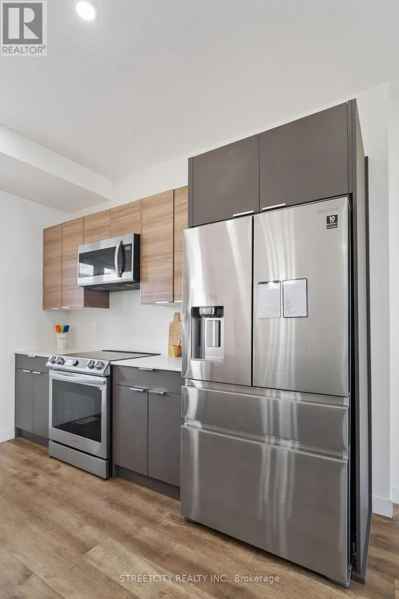 64 - 1781 HENRICA AVENUE, #64