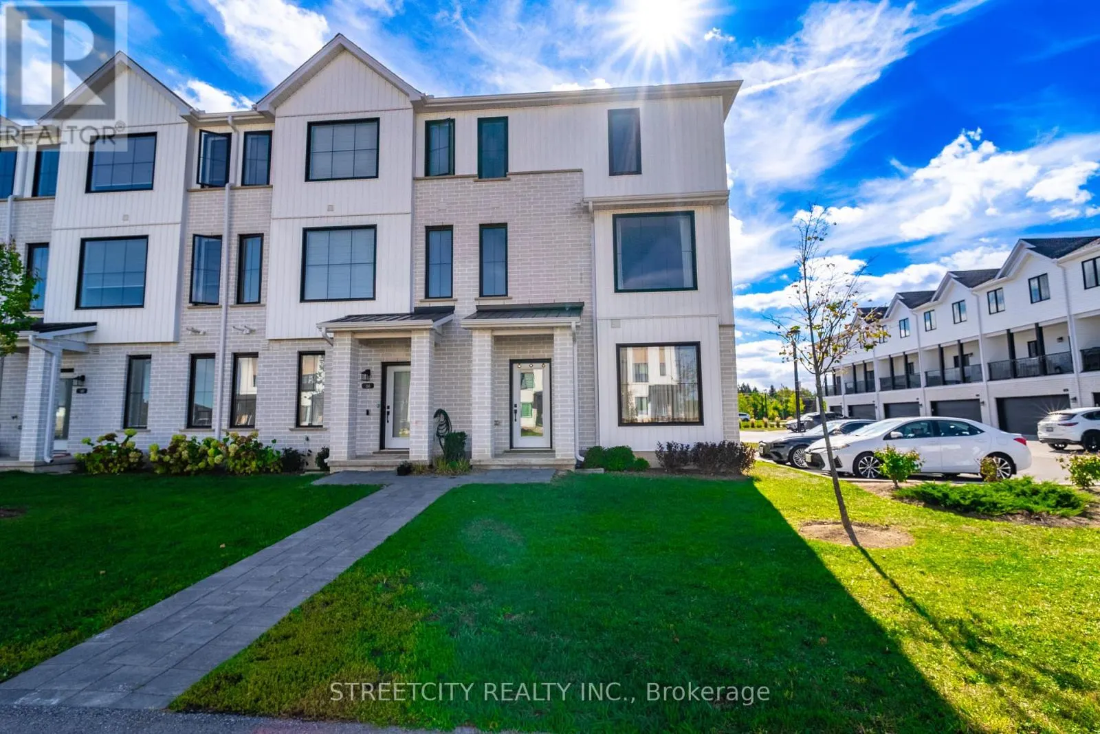 64 - 1781 HENRICA AVENUE, #64