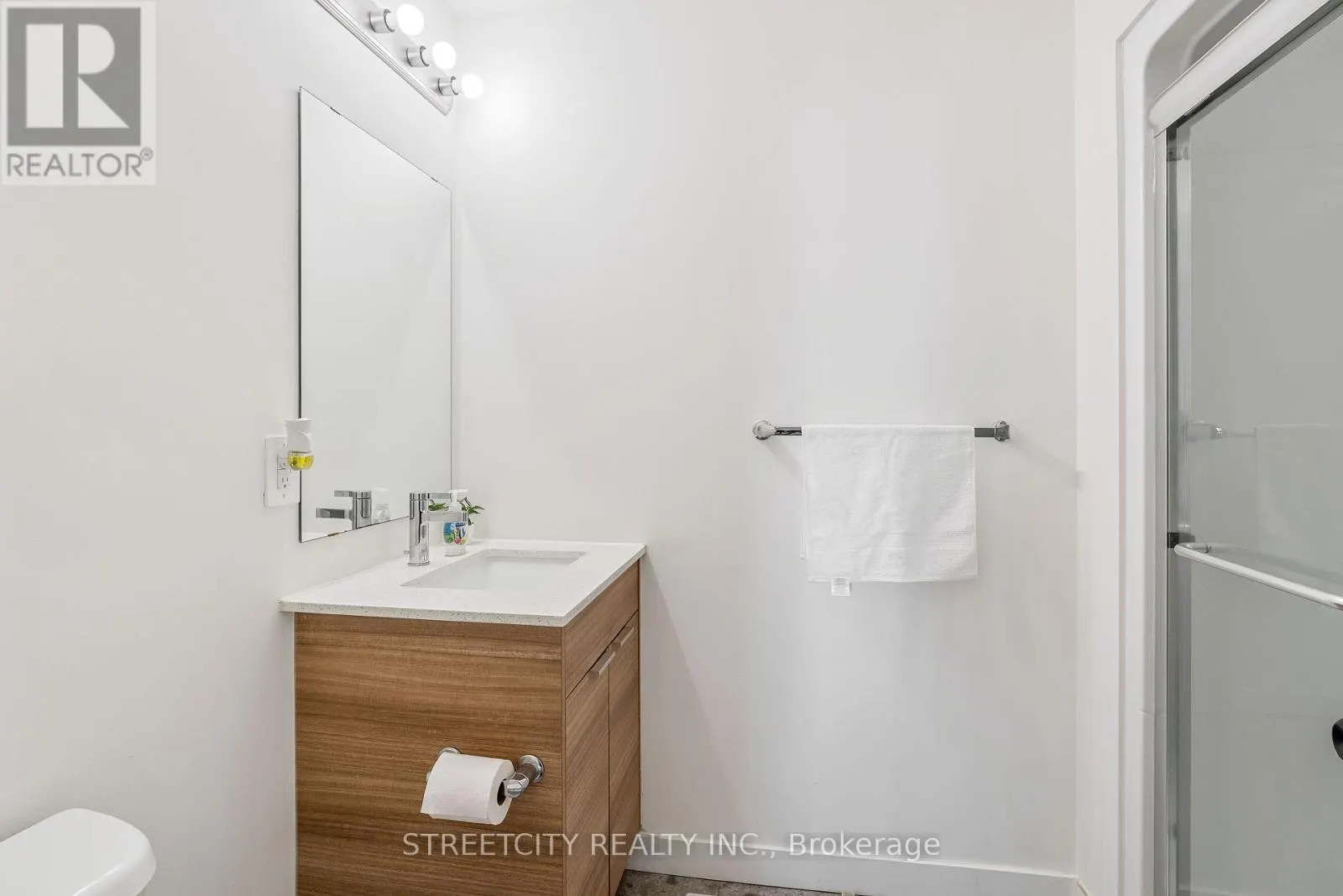 64 - 1781 HENRICA AVENUE, #64