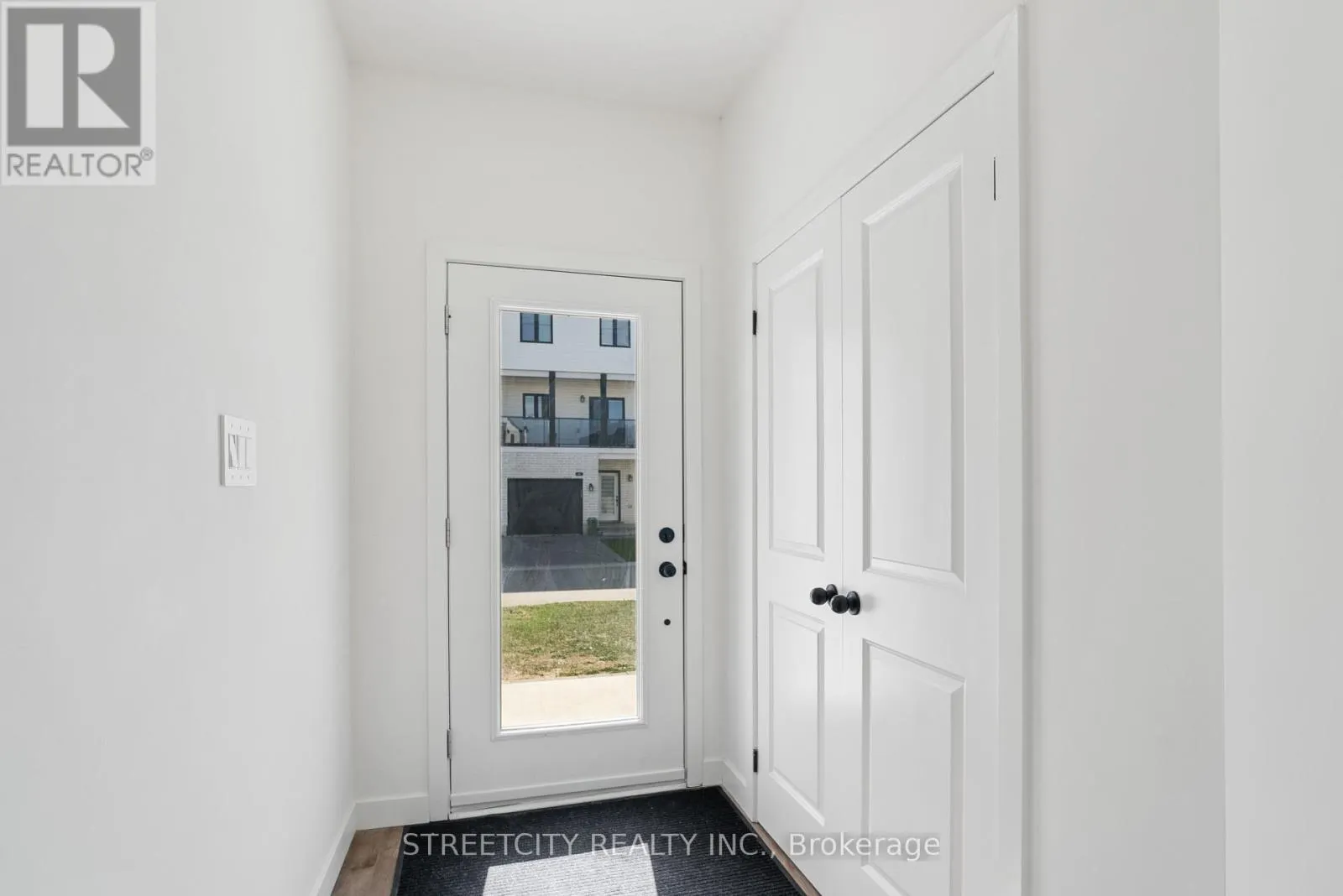 64 - 1781 HENRICA AVENUE, #64