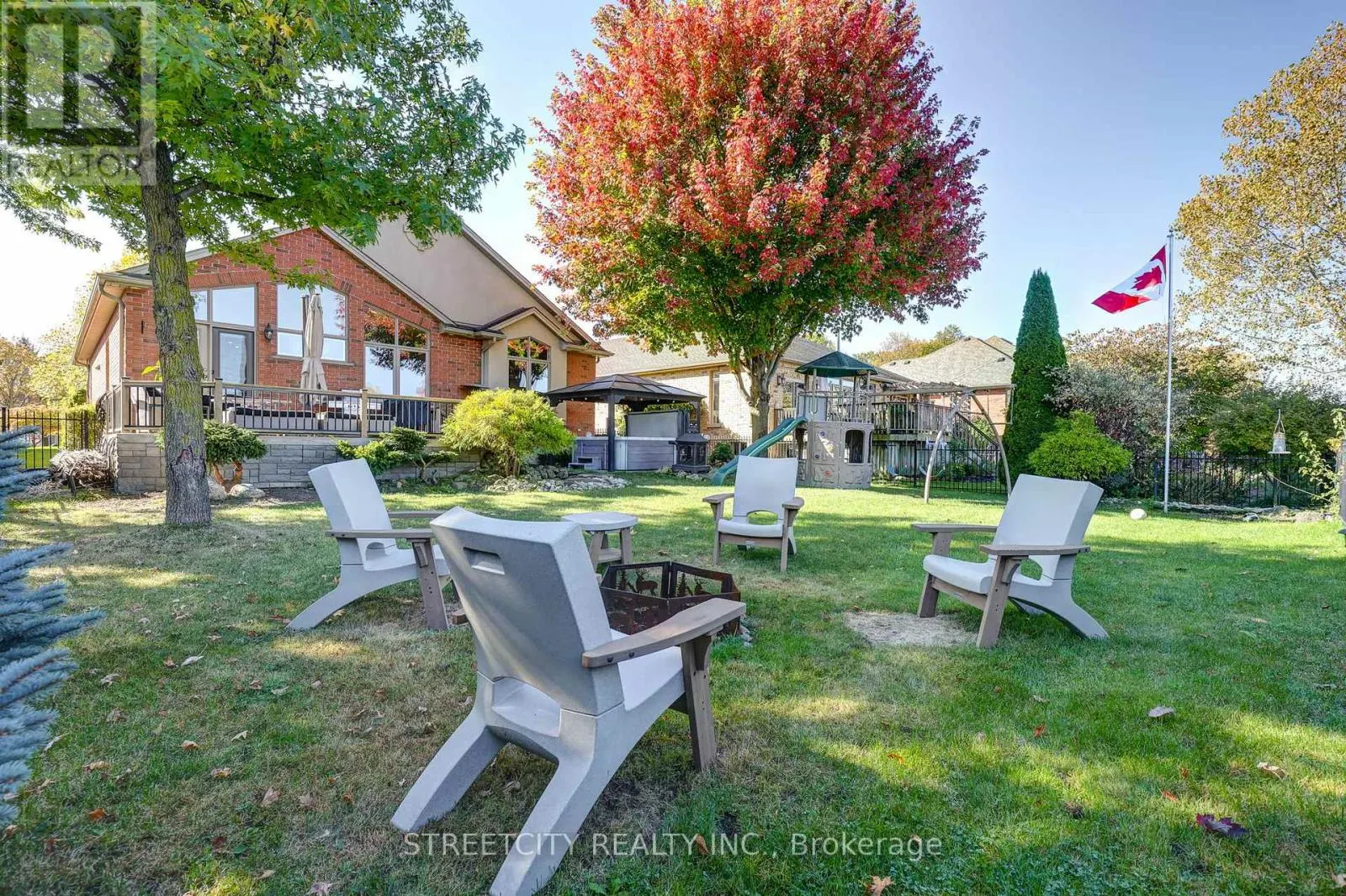 21 BEECHWOOD CIRCLE
