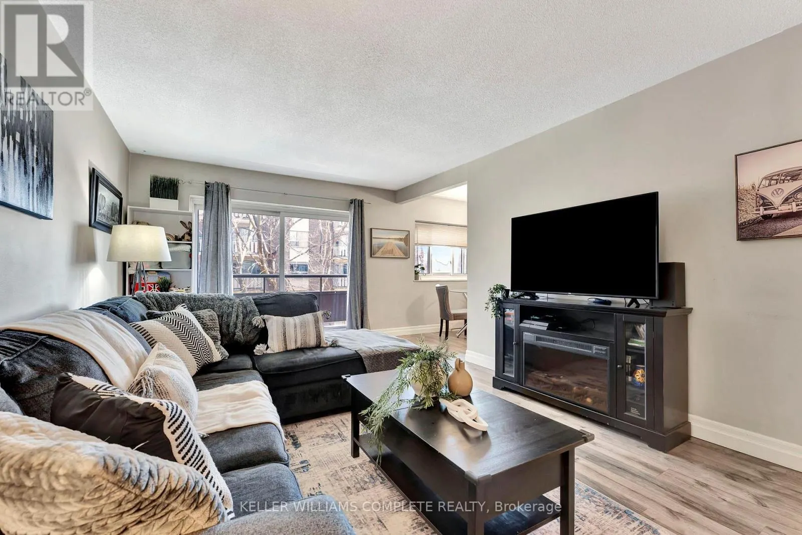 307 - 11 WOODMAN DRIVE S