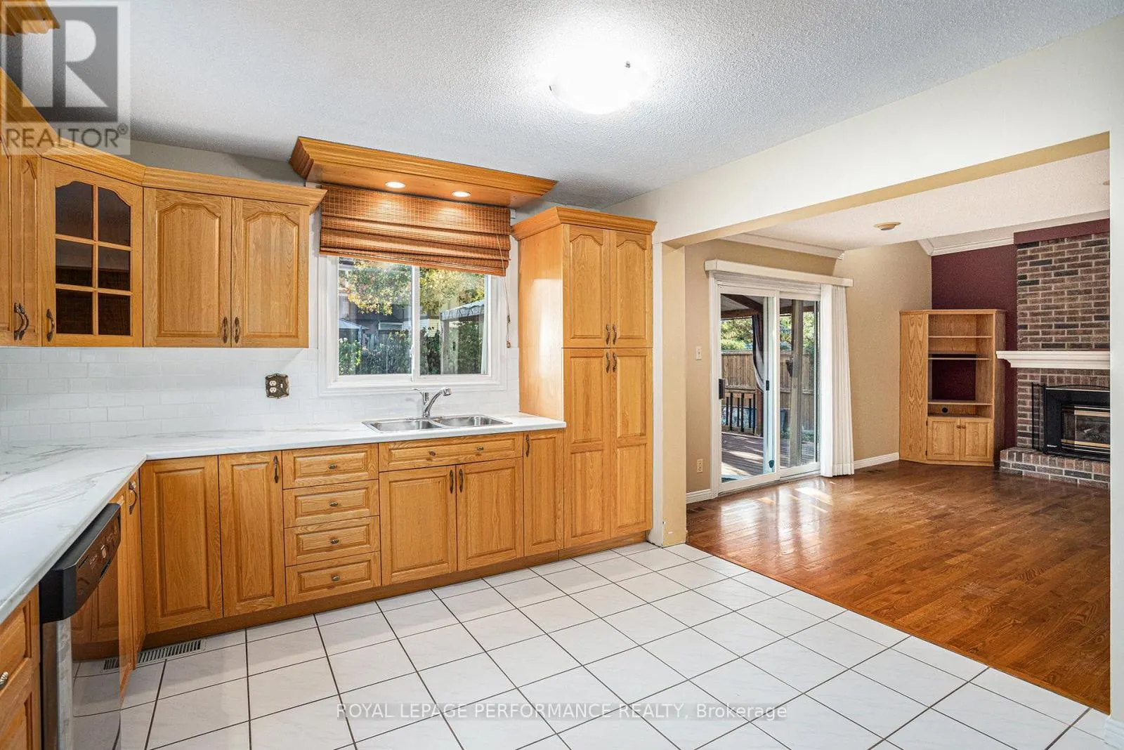 6232 FORTUNE DRIVE