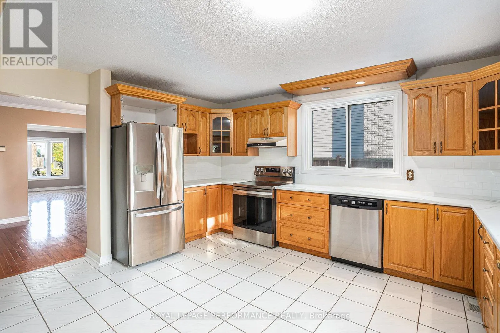 6232 FORTUNE DRIVE