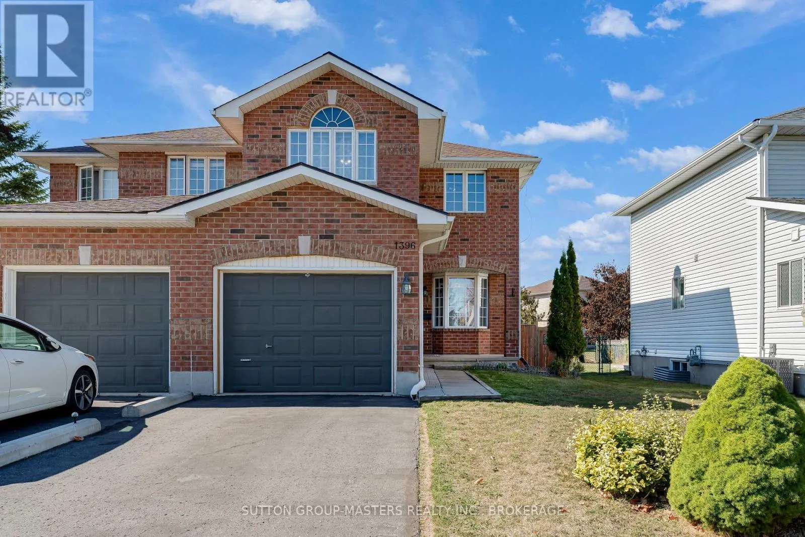 1396 THORNWOOD CRESCENT