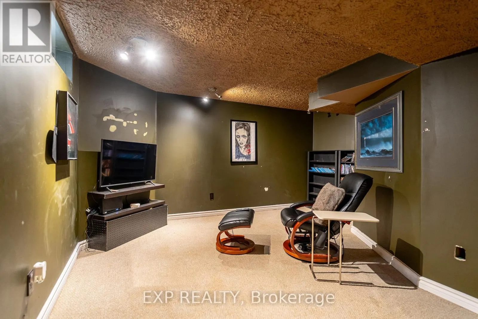 22 RICKEY PLACE