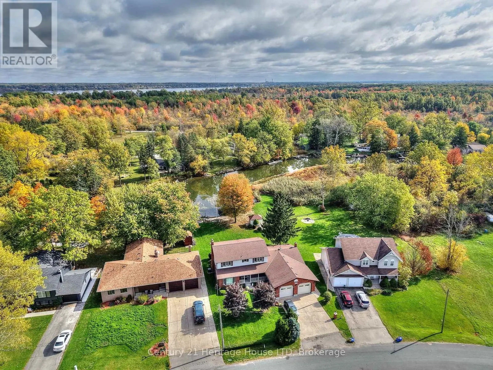 3466 RIVER TRAIL