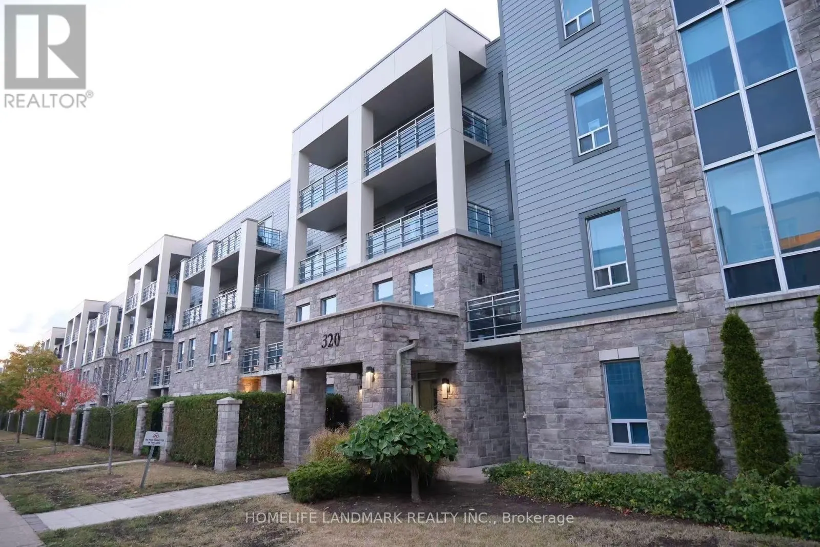 408 - 320 SUGARCREEK TRAIL