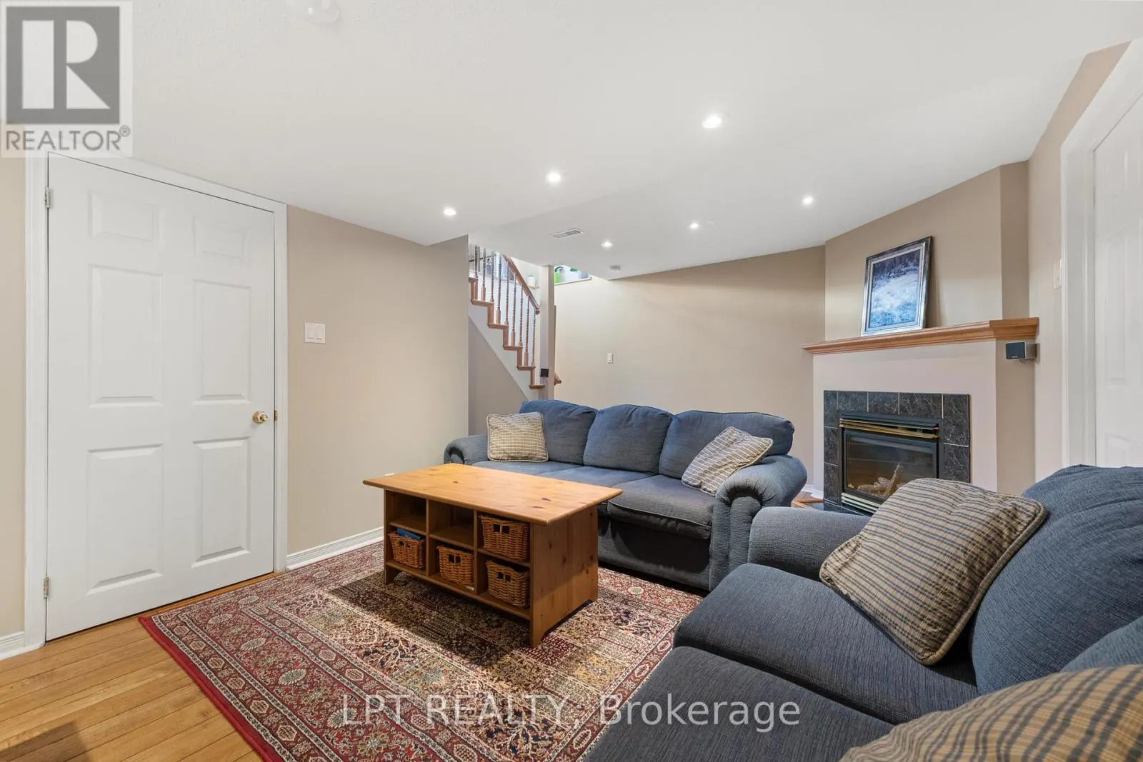 16 CALAVERAS AVENUE