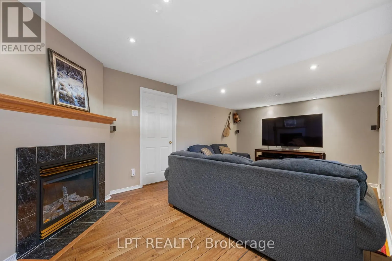 16 CALAVERAS AVENUE