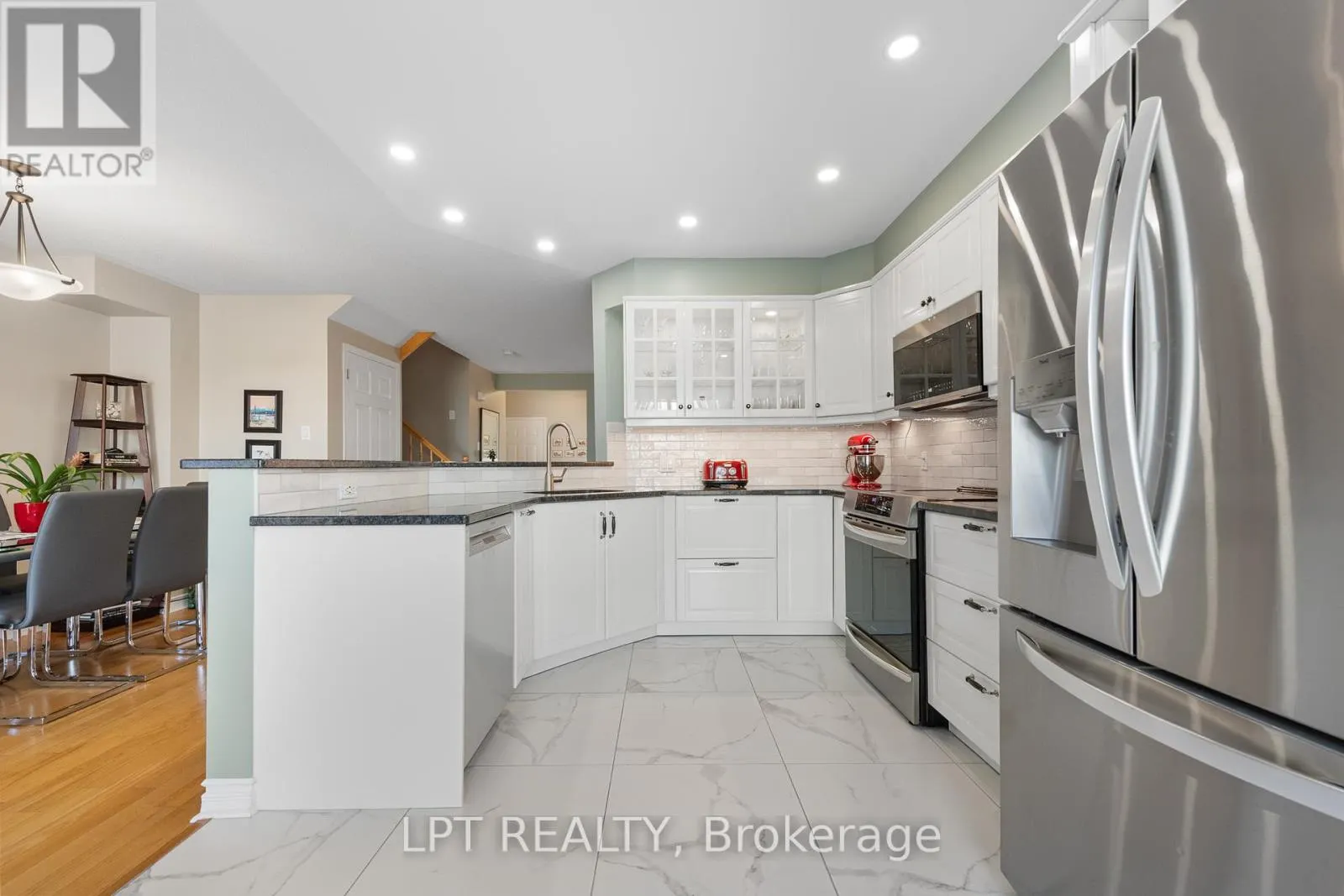 16 CALAVERAS AVENUE