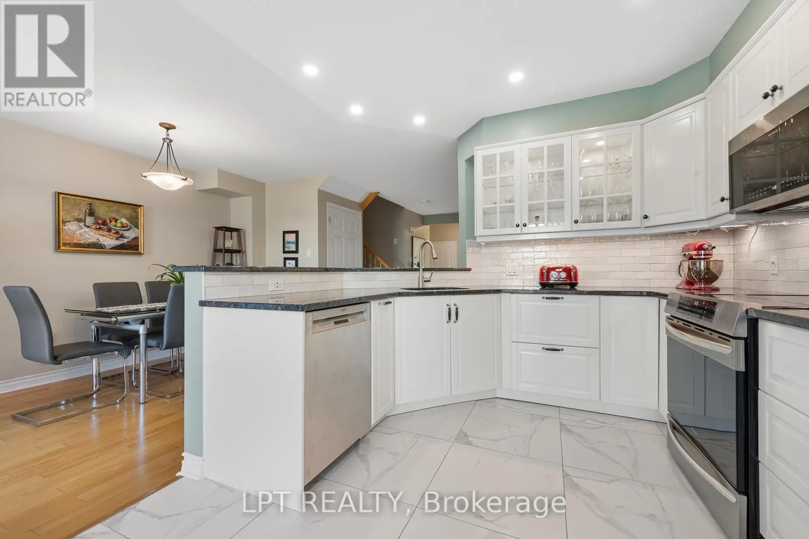 16 CALAVERAS AVENUE