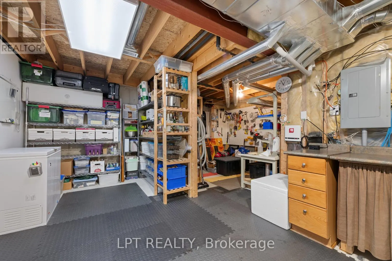 16 CALAVERAS AVENUE