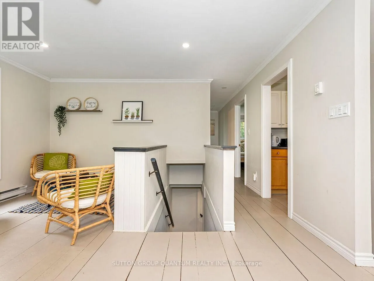 8 - 1006 YOUNGS ROAD