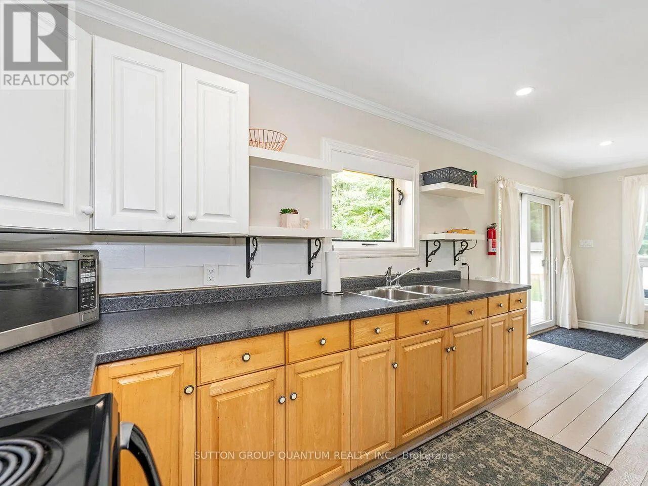 8 - 1006 YOUNGS ROAD
