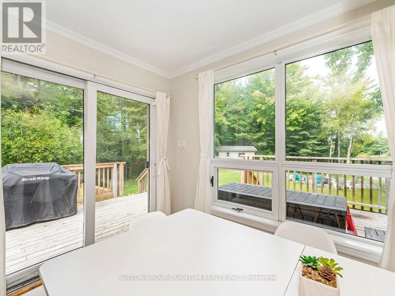 8 - 1006 YOUNGS ROAD