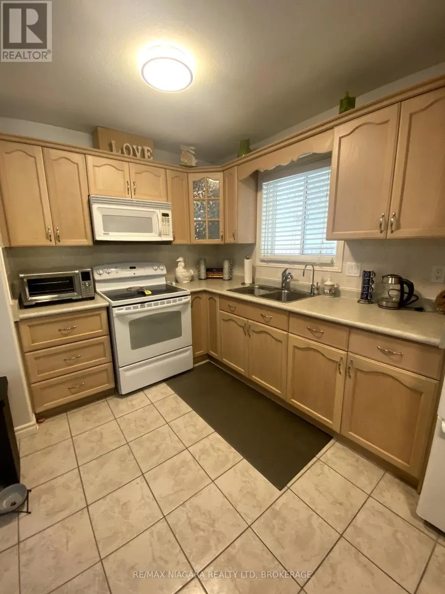 4875 FIRELANE 18