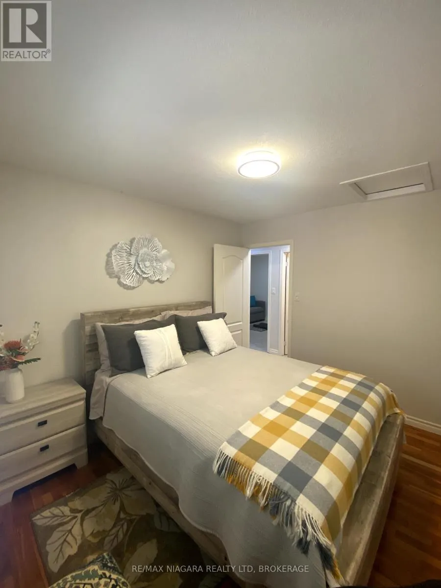 4875 FIRELANE 18