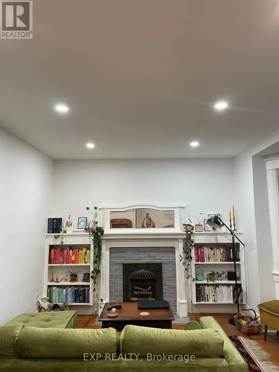 3 - 53 PROCTOR BOULEVARD, #3