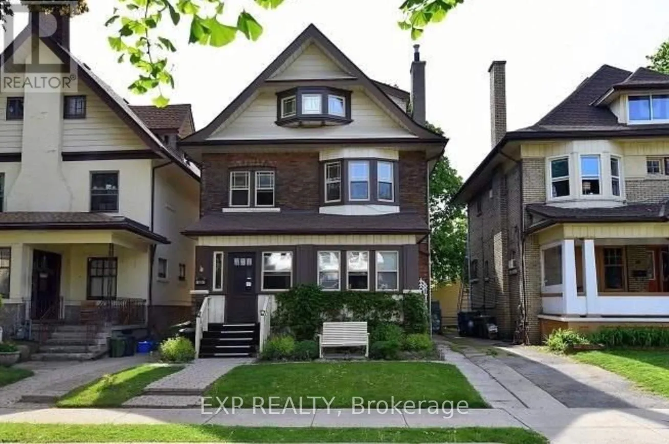 3 - 53 PROCTOR BOULEVARD, #3