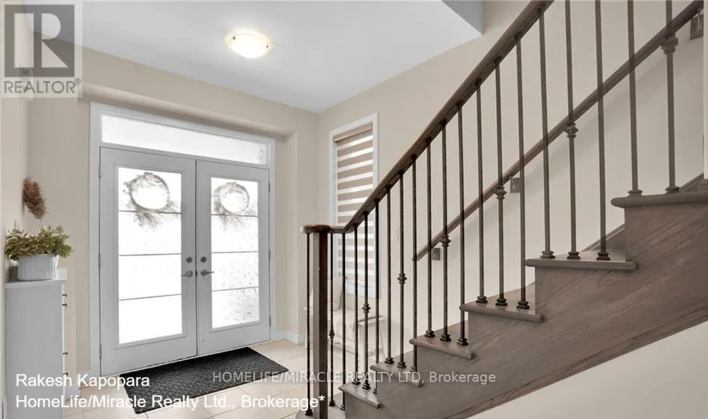 99 SUNFLOWER CRESCENT