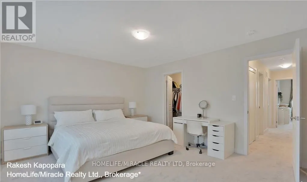 99 SUNFLOWER CRESCENT
