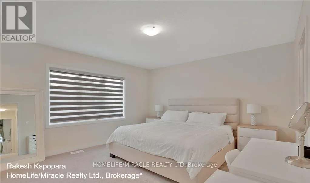 99 SUNFLOWER CRESCENT