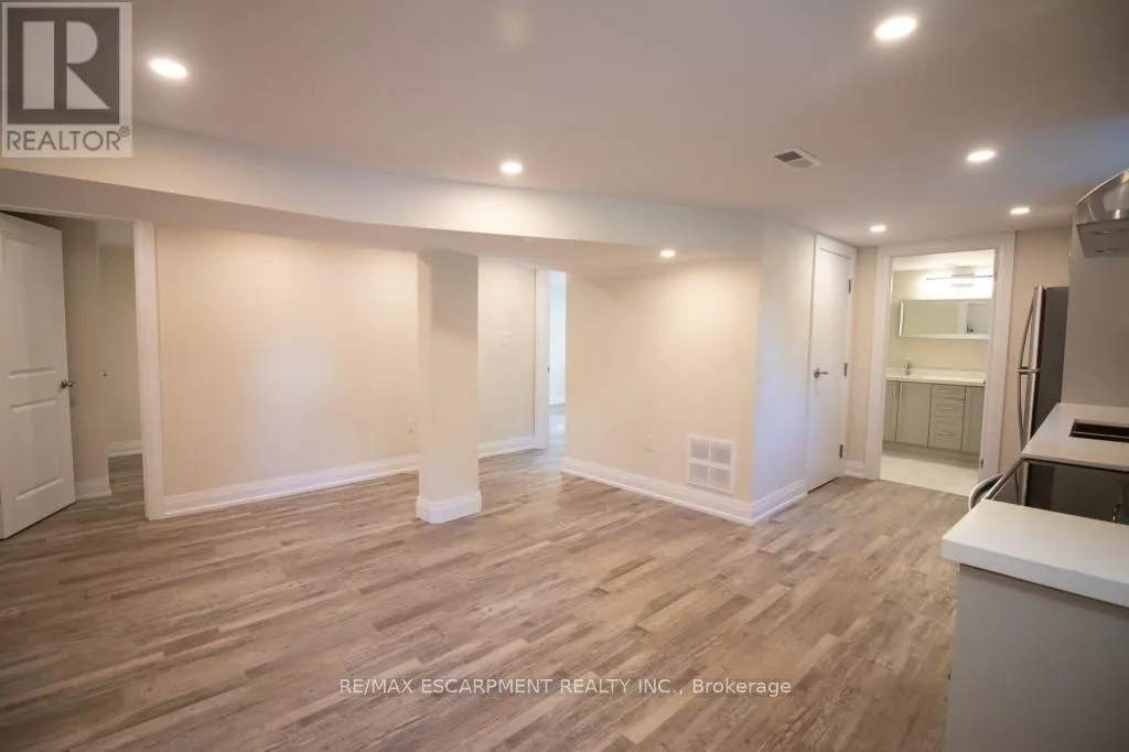 130 WEST 34TH STREET