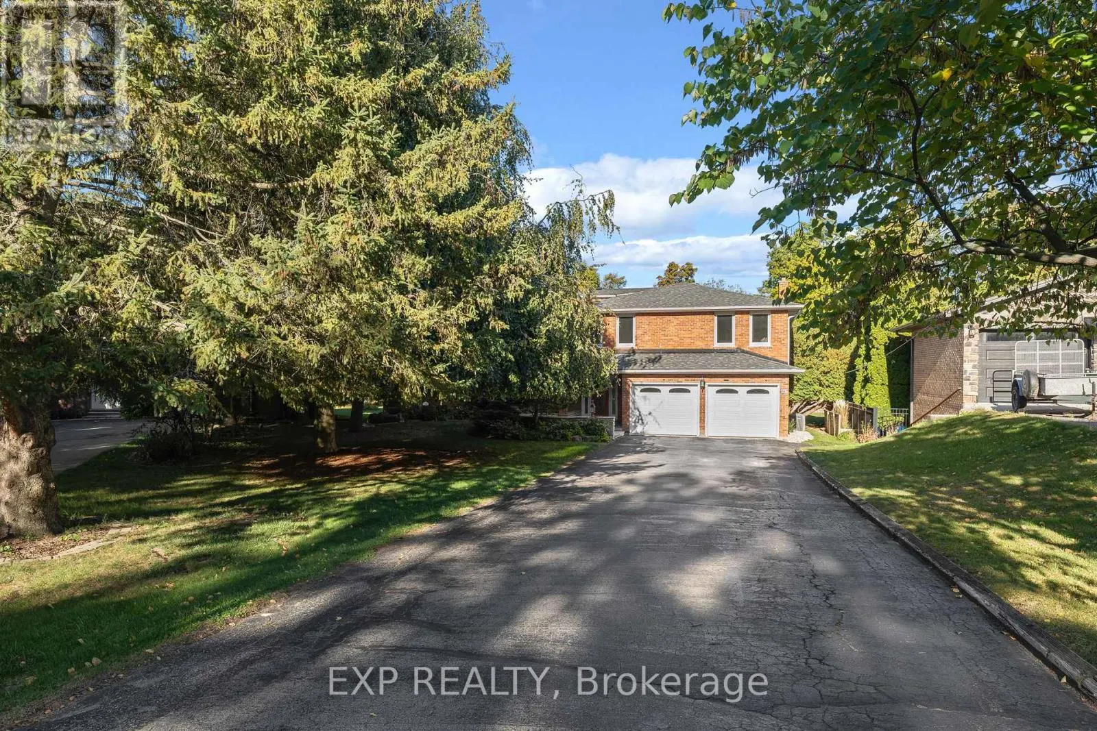 887 MONTGOMERY DRIVE
