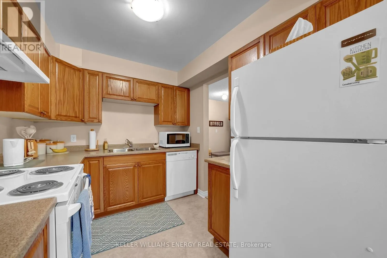 208 - 841 BATTELL STREET, #208