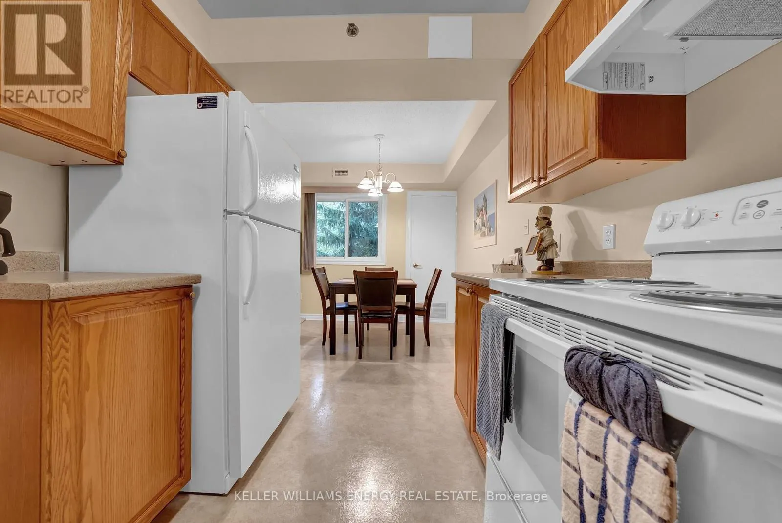 208 - 841 BATTELL STREET, #208