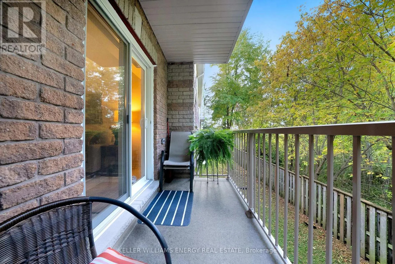 208 - 841 BATTELL STREET, #208