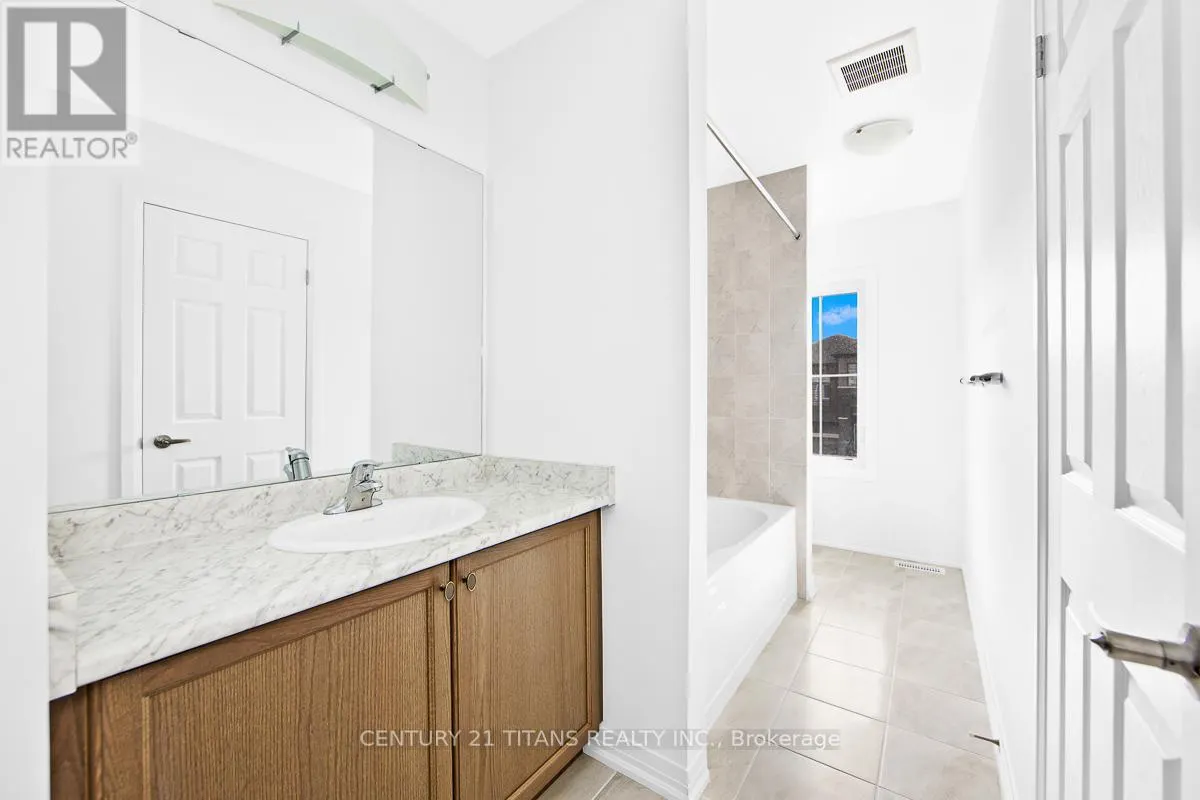 159 VELVET WAY
