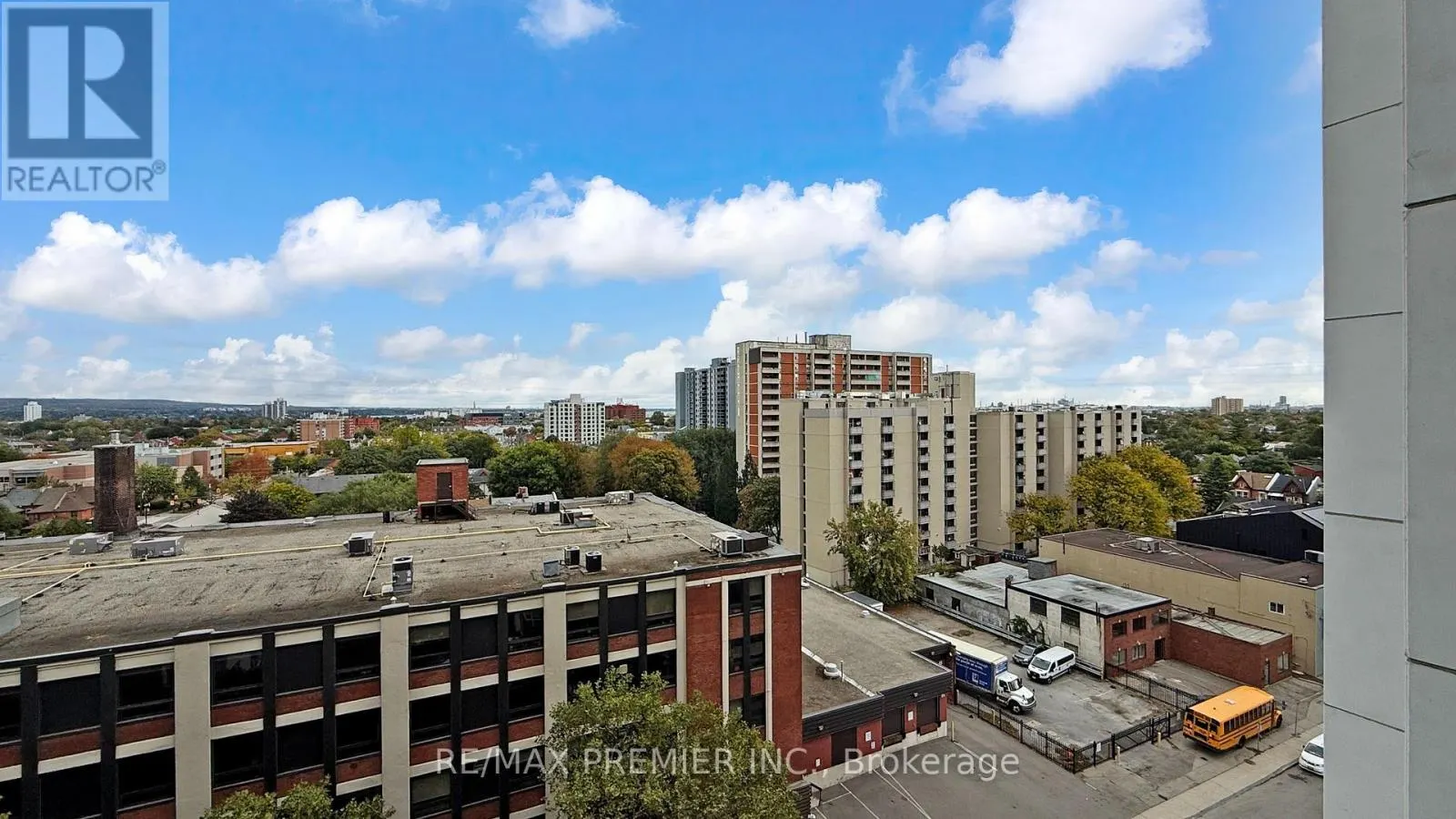 922 - 212 KING WILLIAM STREET