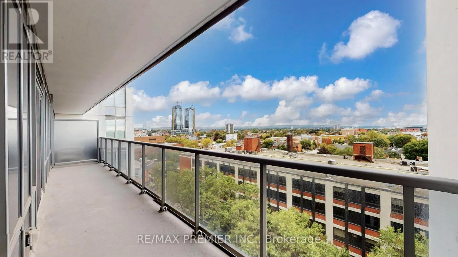 922 - 212 KING WILLIAM STREET