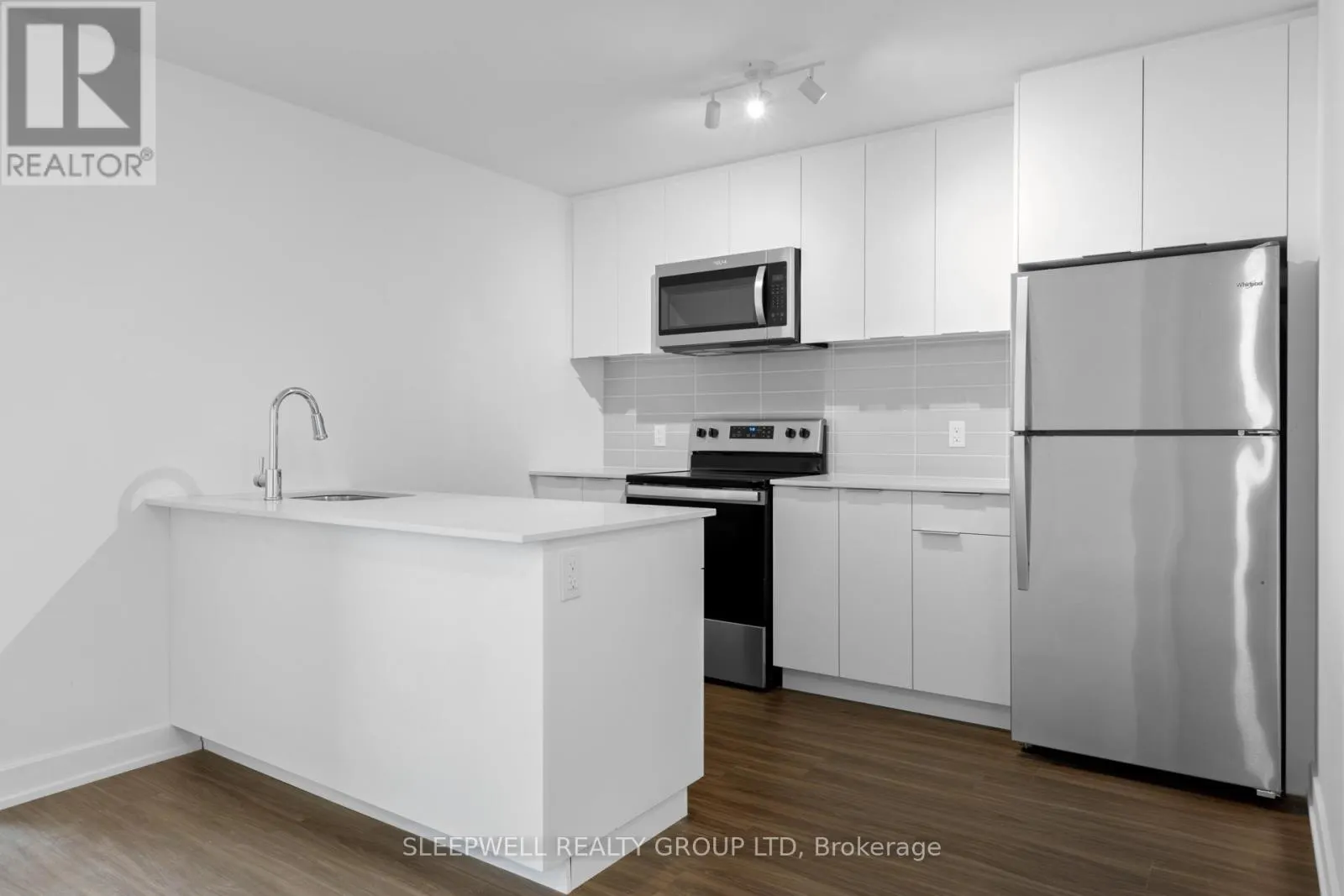1209 - 1354 CARLING AVENUE