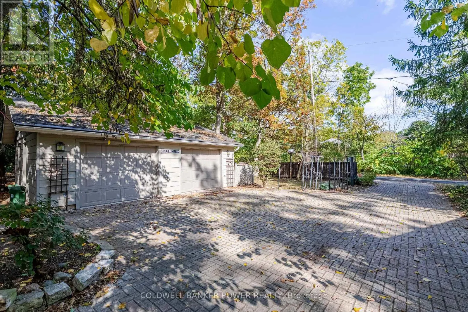 370 HAZEL AVENUE
