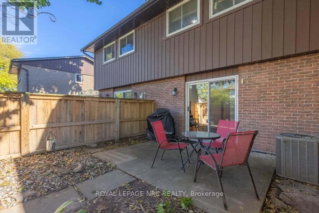 40 - 151 LINWELL ROAD, #40