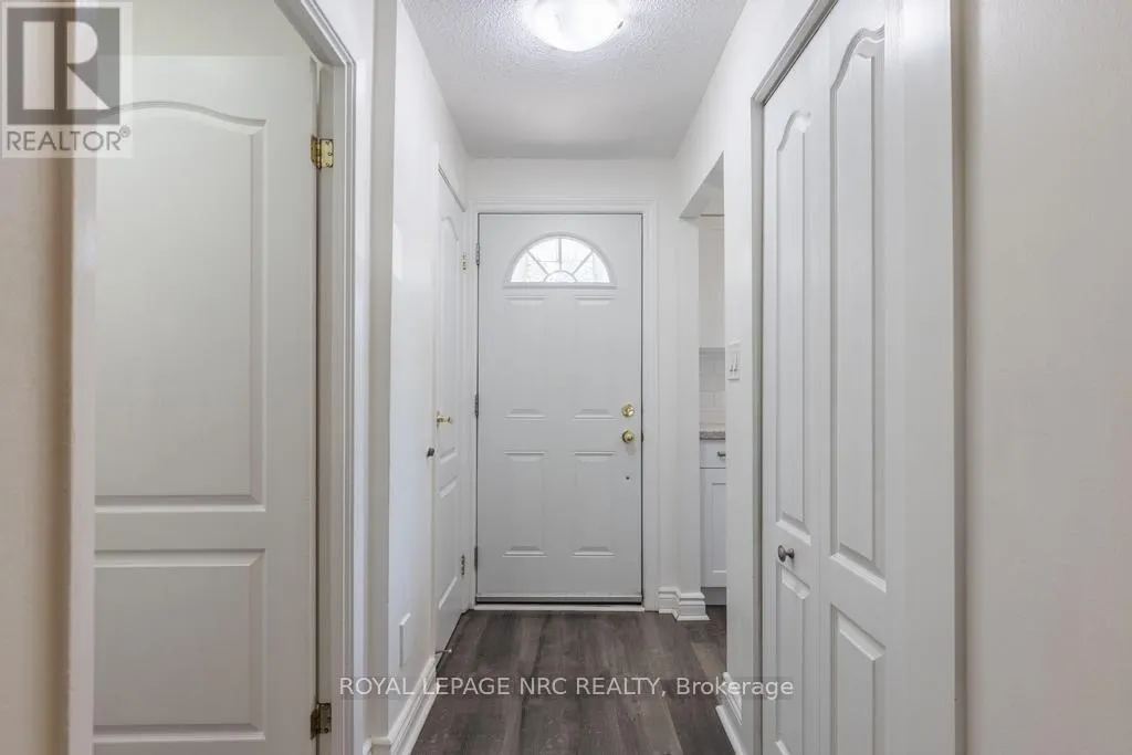40 - 151 LINWELL ROAD, #40