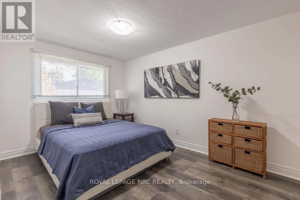 40 - 151 LINWELL ROAD, #40