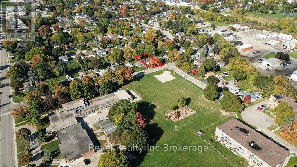 46 AILEEN DRIVE