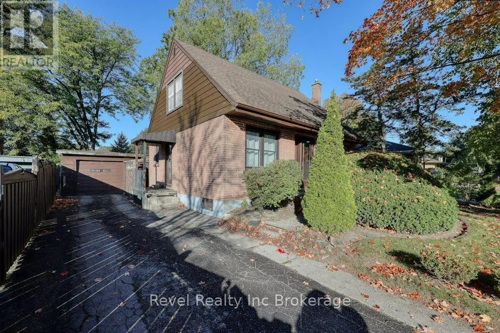 46 AILEEN DRIVE