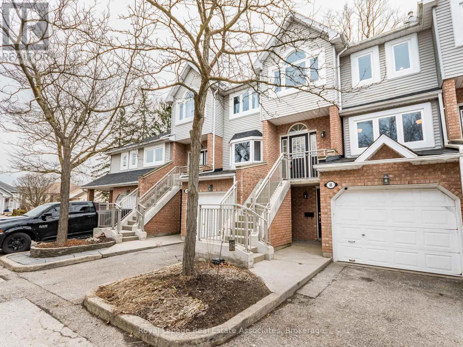 8 - 310 CHRISTOPHER DRIVE