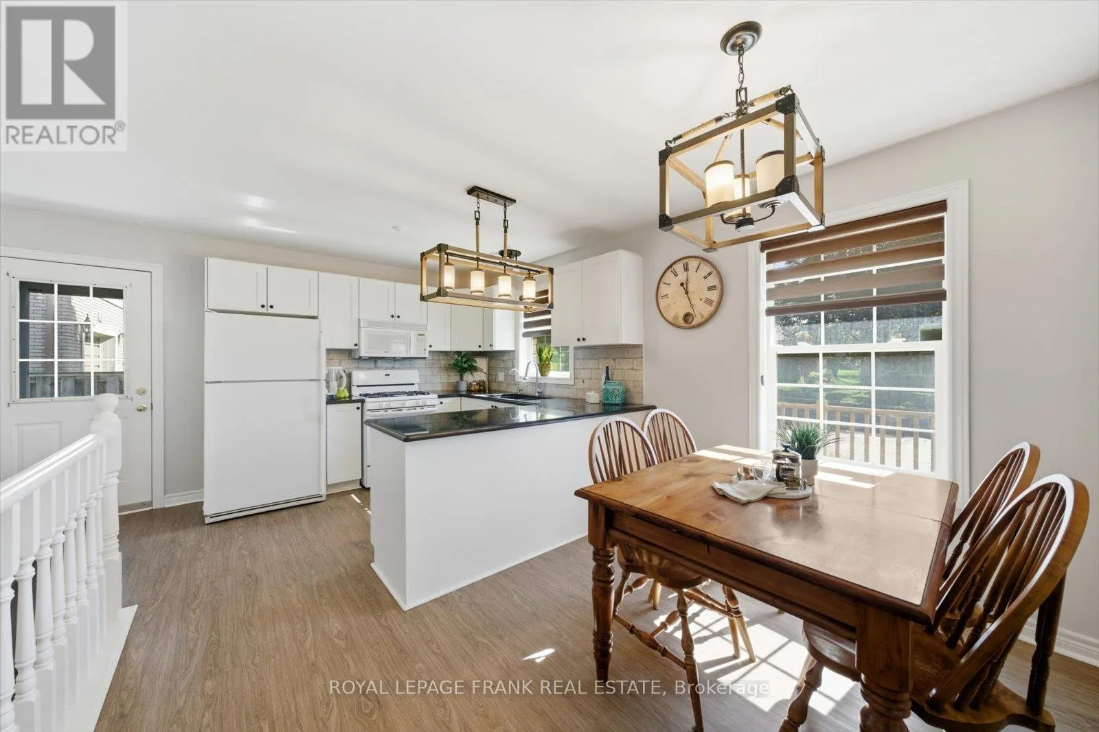 34 RIVERVIEW ROAD