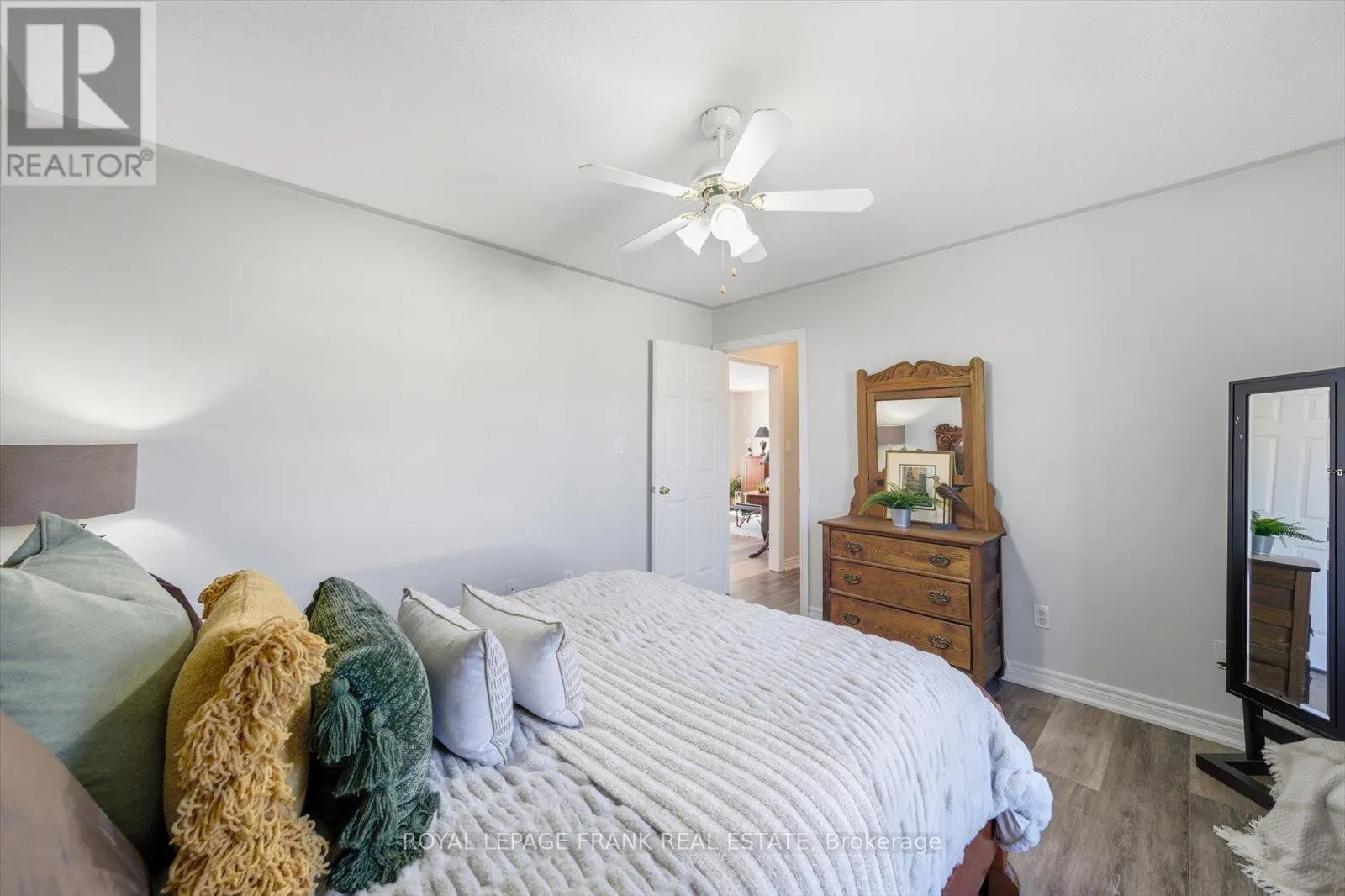 34 RIVERVIEW ROAD