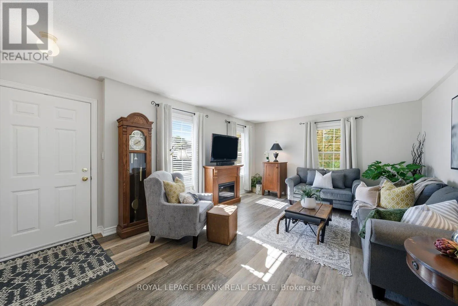 34 RIVERVIEW ROAD