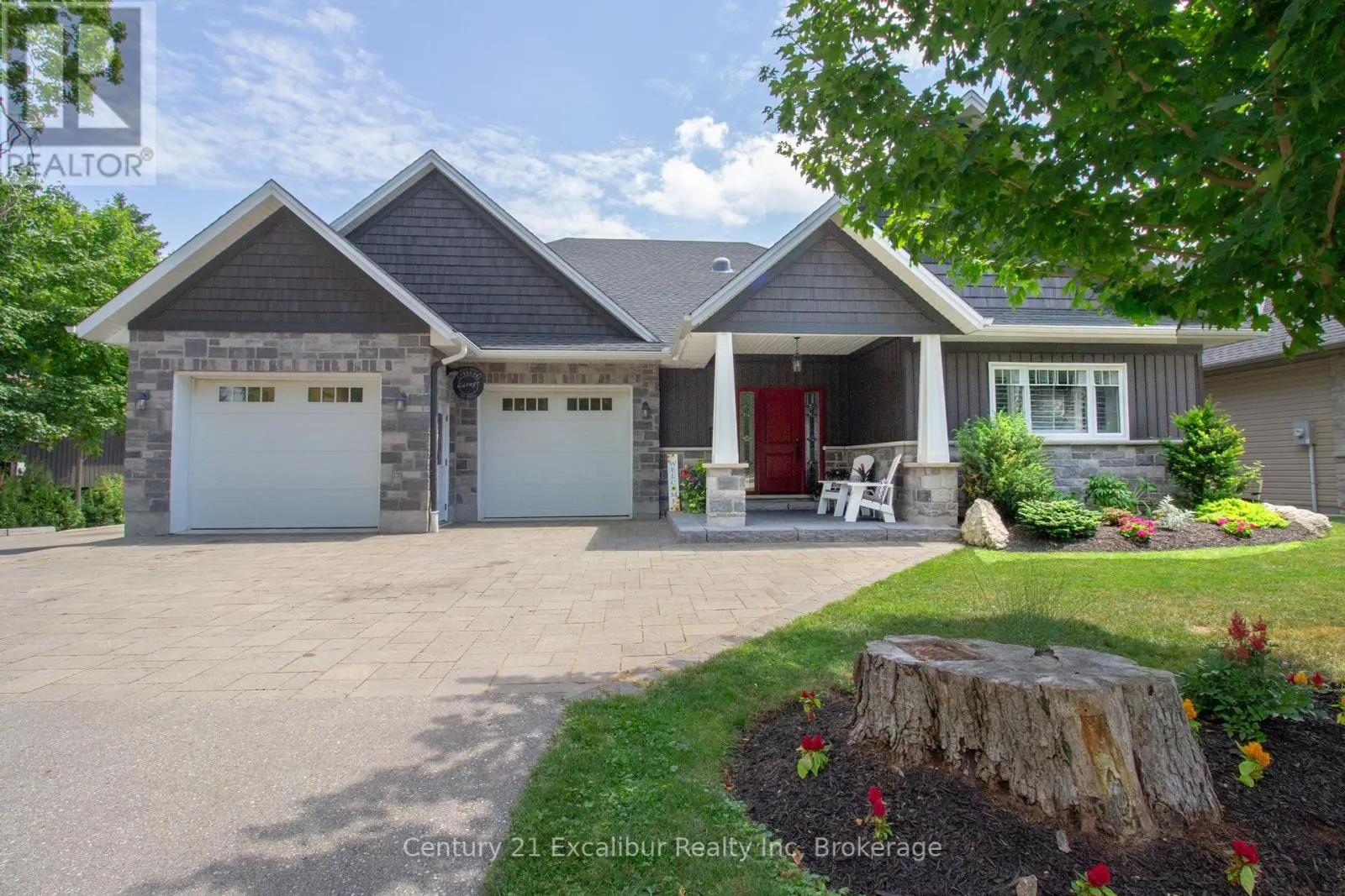 566 ST. PATRICK STREET E