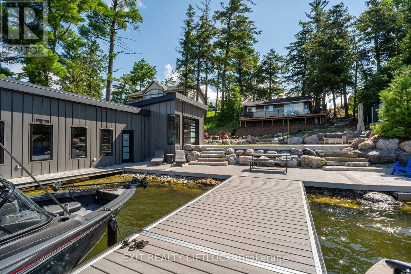 854 FIFE'S BAY MARINA LANE