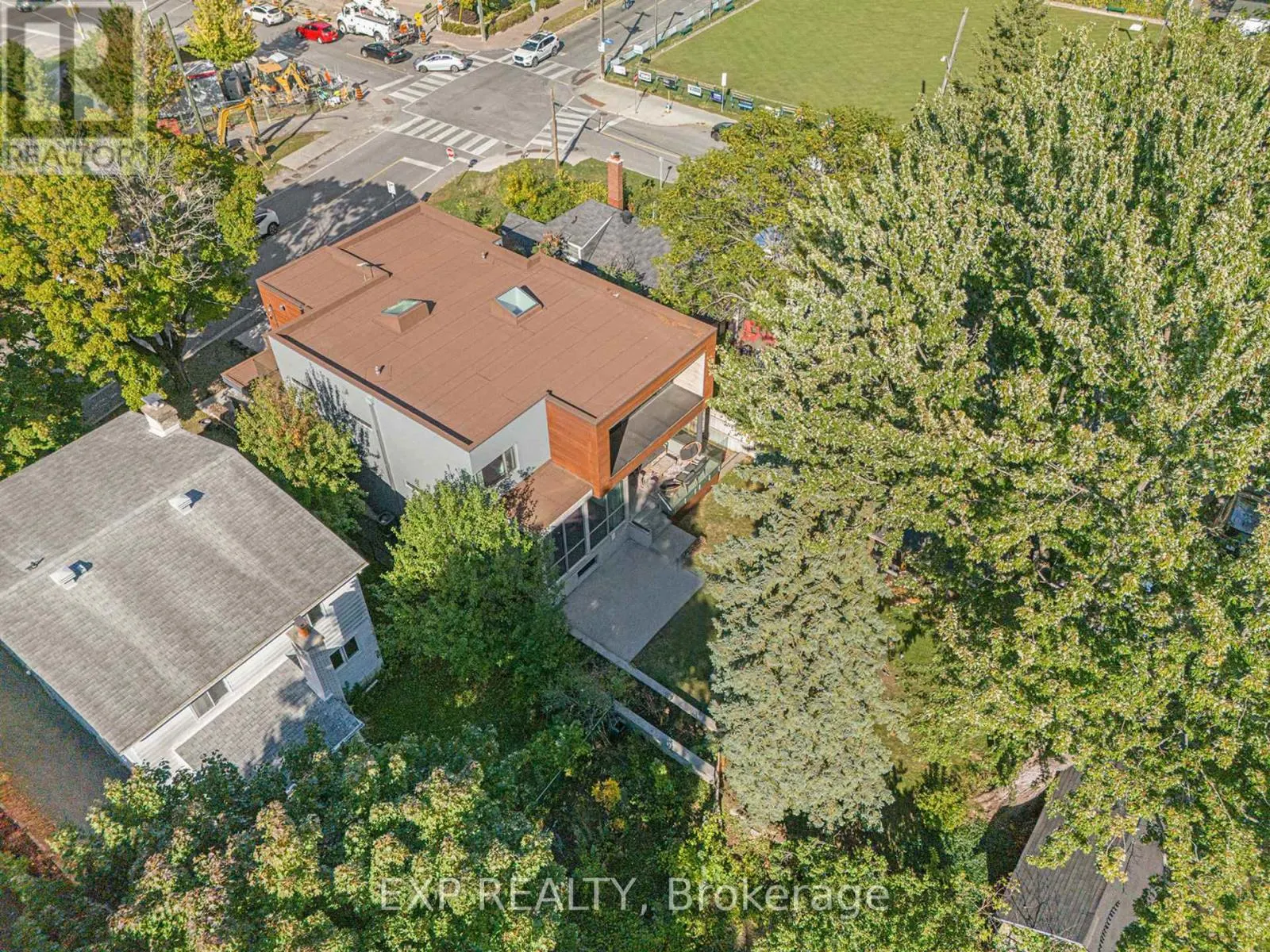 608 BYRON AVENUE