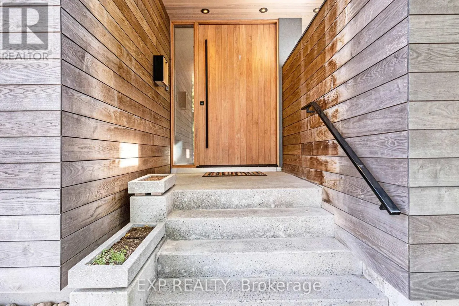 608 BYRON AVENUE